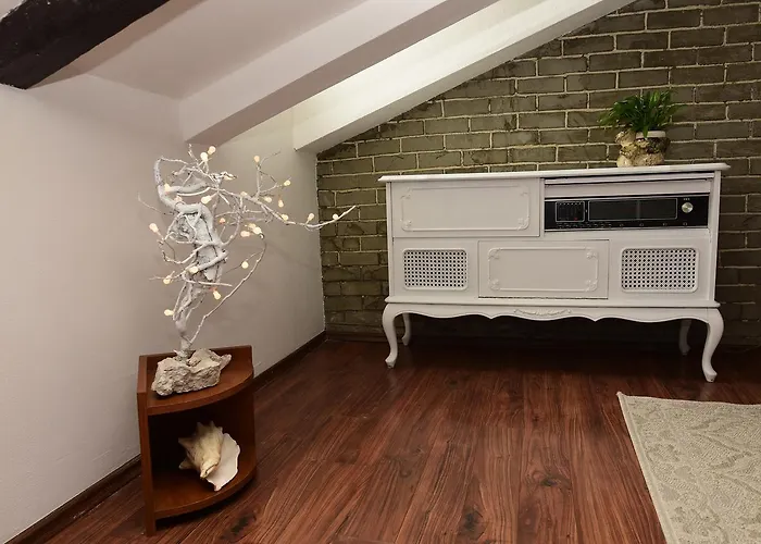 Diella & Gabriela * Abbázia